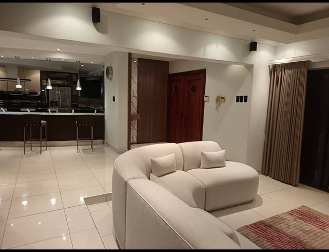 4 BEDROOM HOUSE FOR SALE IN UMHLANGA CENTRAL